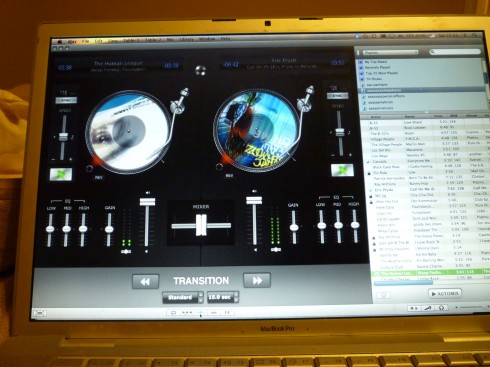 Let's spin some tunes!